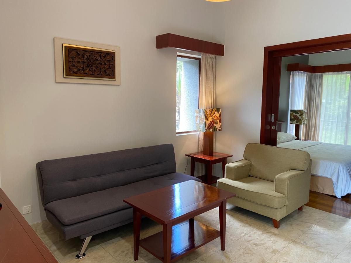 Garden View Pulai Springs Resort สกูได ภายนอก รูปภาพ