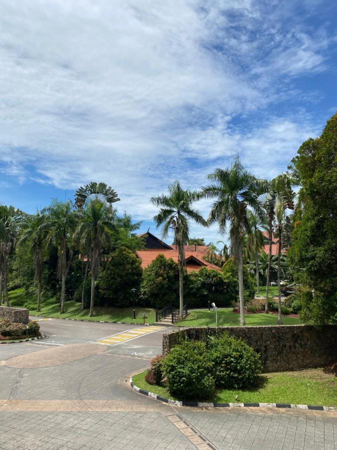 Garden View Pulai Springs Resort สกูได ภายนอก รูปภาพ